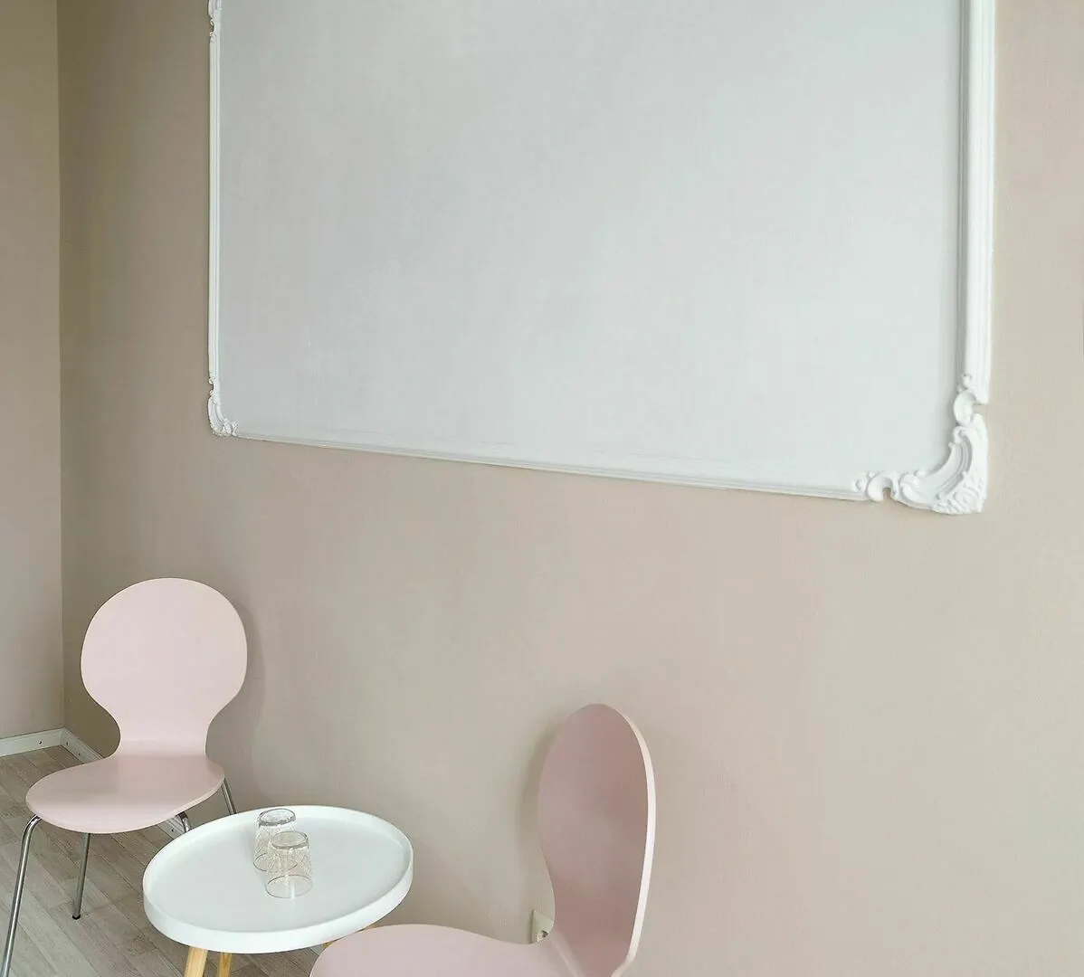 Fink Low Budget Rooms Вена